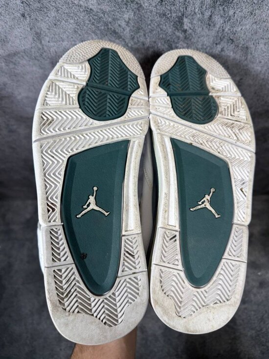 Size 9.5 | Jordan 4 Oxidized Green No Box | Pre-Owned main image 6